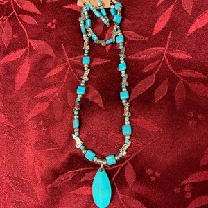 Handcrafted 3Pc Turquoise Set with Wolf Accents.